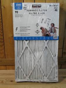 lot 34 image: Kirkland Signature 2200 High Performance Furnace Filters, 4-pack