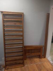WOODEN FUTON FRAME