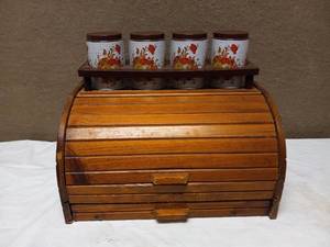 VINTAGE GOODWOOD TEAK WOOD BREAD BOX