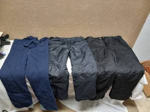 3 SNOW PANTS
