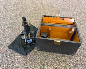 lot 352 image: Vintage Microscope