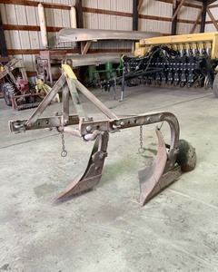 lot 62 image: 2 Bottom Plow