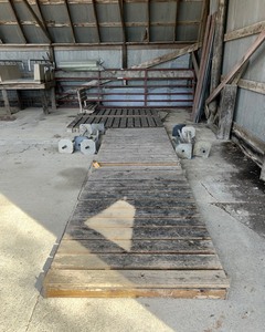 lot 218 image: Wood Dock L-Shape