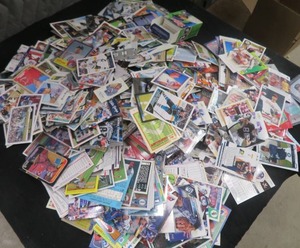 SPORTS CARDS