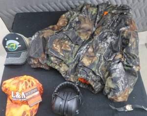HUNTING CLOTHES AND MORE