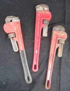 PIPE WRENCHES