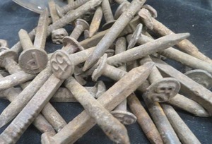 OLD VINTAGE NAILS