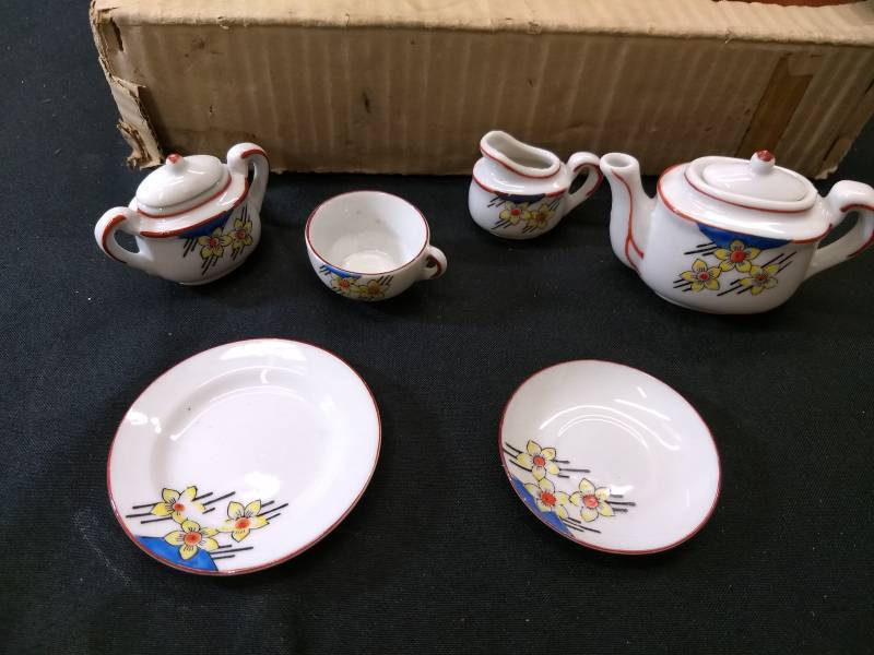lot 42 image: Childrens Mini Porcelain Tea Set Miniature Flower Play Tea Set Made in Japan Childs Tea Set
