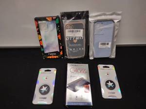 lot 17 image: Cell Phone Cases, Tempured Glass Protection plus 2 PopSockets (All Brand New)