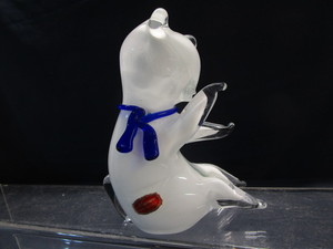 lot 1 image: Murano Glass Kitten