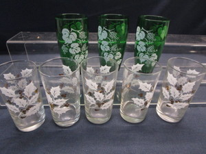 lot 12 image: Vintage Glasses