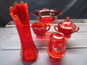lot 48 image: Amberina, Fairy Lamp