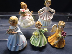 lot 58 image: Figural Music Boxes