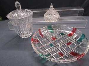 lot 111 image: Geo Platter, Candy