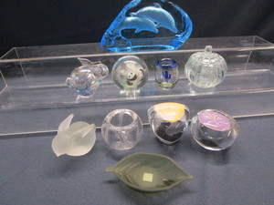 lot 125 image: Paperweights