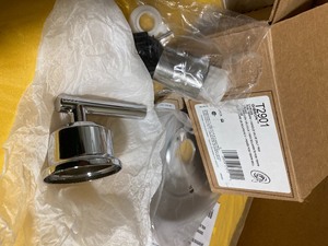 Moen T2901 Shower Faucet Trim Kit Chrome Posi-Temp Pressure Balancing Valve