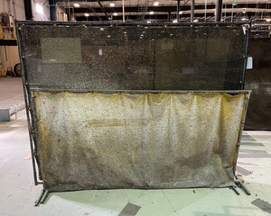 lot 1838 image: Welding Screens