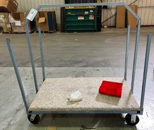 lot 1847 image: Metal Divided Cart