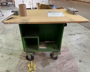 lot 1849 image: Mobile Worktable