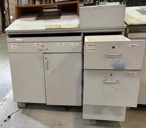 lot 1869 image: Standing Work Desk
