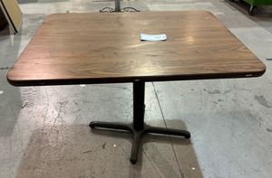 lot 2297 image: Office Table