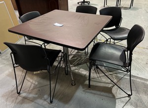 lot 2295 image: Table and Chairs