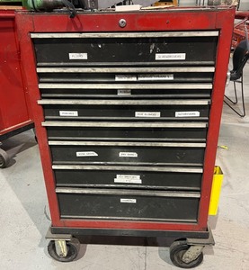 lot 157 image: Craftsman Rolling Tool Chest TOOLS INCLUDED