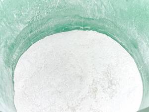 lot 138 image: Pewter Concrete Colorant 26-lbs