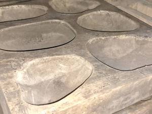 lot 112 image: Lot of (1 Pallet) Rubber Mold Co. River Rock Flats #F-514  European Limestone Corners #C-637 Stone Veneer Molds