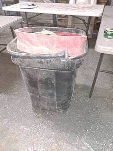 lot 116 image: Lot of  Concrete Molds