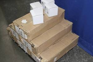lot 20 image: Lot of 60 NEW Altronix T2428100 Open Frame Power Transformers