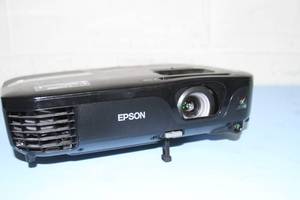 lot 88 image: Epson EX5210 3LCD XGA Home Theater  Business Video Computer Projector