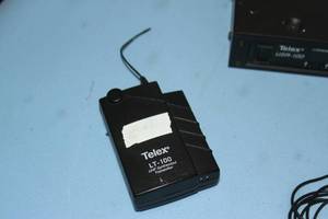 lot 105 image: Telex Wireless Microphone System USR-100 & LT-100 Bodypack Transmitter System