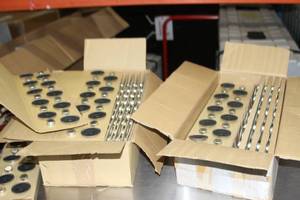 lot 126 image: HUGE Lot of Tiny Speakers  More than 450 Audio Speakers (New - Never Used)