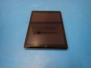 2017 Apple&nbspiPad 5th Gen A1822  32GB of Storage  Wifi only Model  Includes power cable