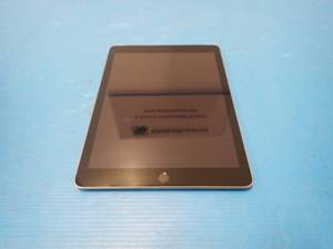 2017 Apple&nbspiPad 5th Gen A1823  64GB of Storage  Wifi Only  Includes power cable