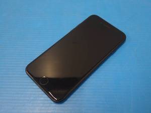 Apple&nbspiPhone 7 A1660  32GB of storage  Carrier Unlocked &nbsp&nbspNO Charger