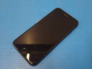 Apple&nbspiPhone 7 A1660  32GB of storage  Carrier Unlocked &nbsp&nbspNO Charger
