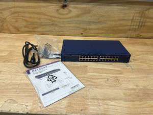 lot 5 image: NETGEAR JGS524NA 24-Port 101001000 Mbps Gigabit Ethernet Switch