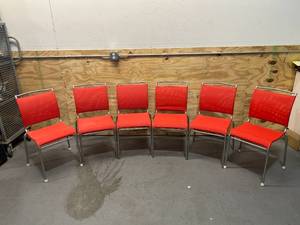 lot 69 image: Lot of 6 Chairs- Break Room, Office, Patio- Red
