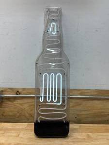 lot 108 image: Lit Beer Sign