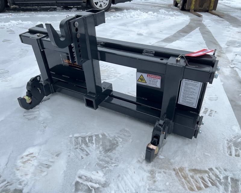 lot 110 image: Quick Hitch Attachment