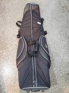 lot 71 image: Snowboard Case