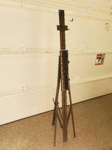 lot 204 image: Metal Art Easel