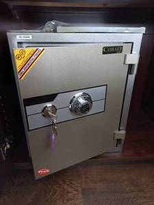 lot 106 image: Cobalt Safe