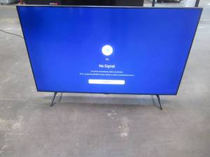 SAMSUNG 55 Class 4K Crystal UHD (2160P) LED Smart TV with HDR (SCRATCH ON SCREEN)