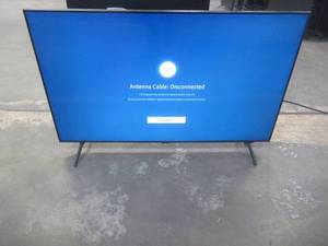 Samsung - 50 Class 7 Series LED 4K UHD Smart Tizen TV UN50TU7000F (SPOT ON SCREEN)