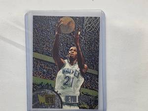 Kevin Garnett Rookie 95-96 Fleer Metal #167