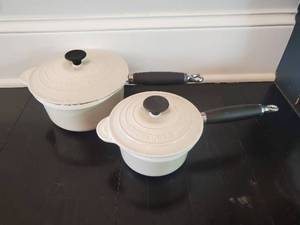 lot 42 image: Le Creuset Saucepan Set - No. 16, No. 20