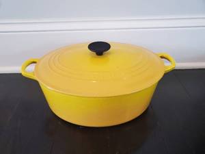 lot 43 image: Le Creuset Dutch Oven - No. 31